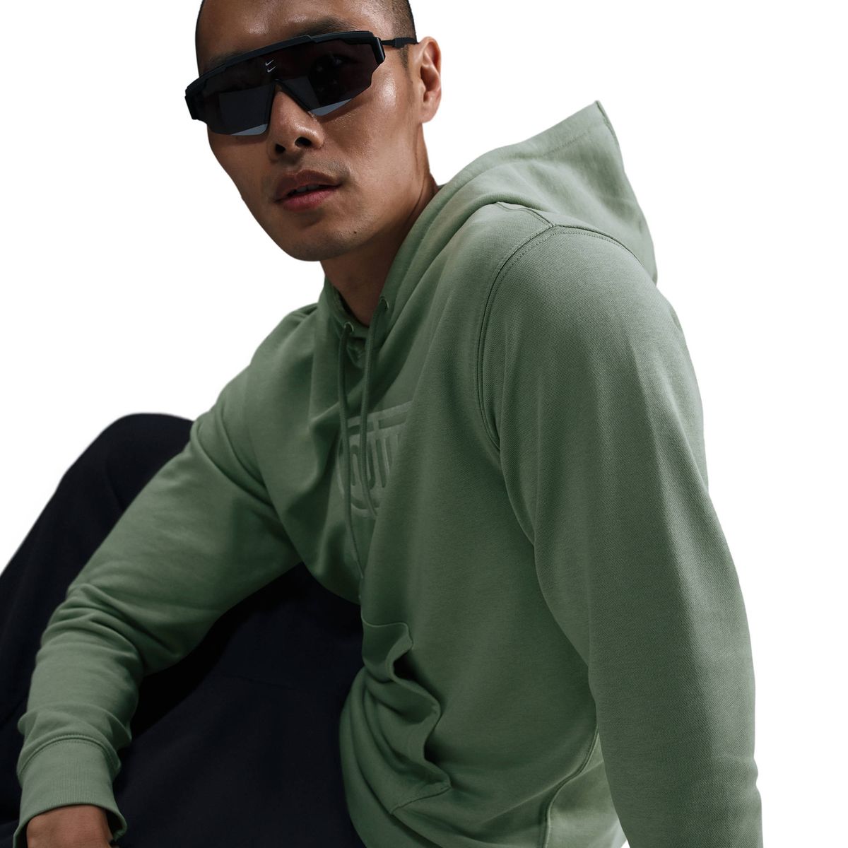 M NK CLUB FT HOODIE FONT GX