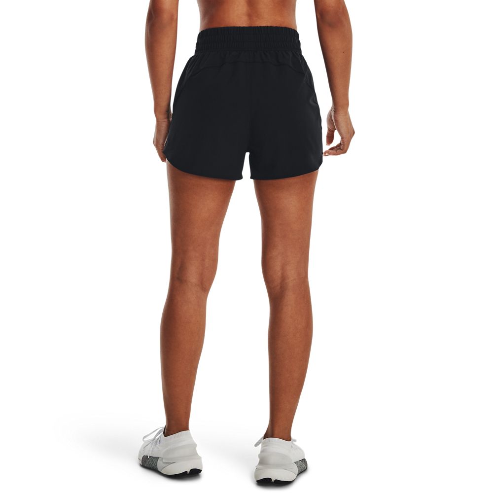 UA Flex Gewebeshorts (8 cm) für Damen