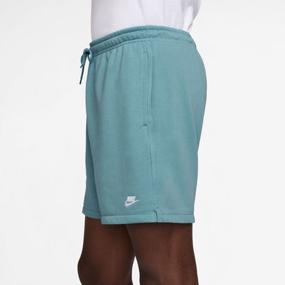 M NK CLUB FLOW FT SHORT
