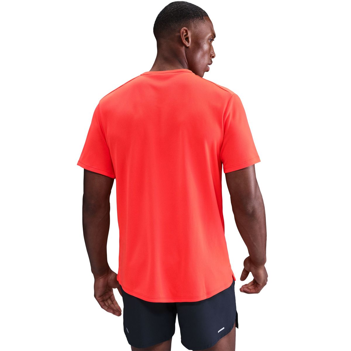 M NK DF UV MILER SS