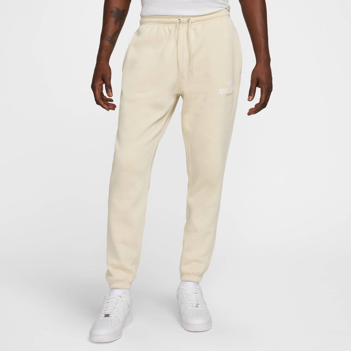M NK CLUB BB CF PANT NSW GFX