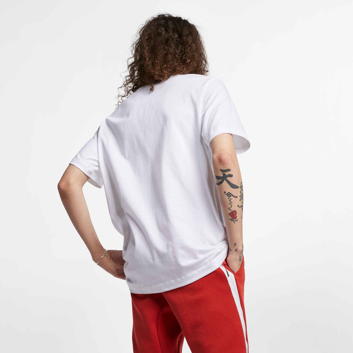 NIKE Herren CLUB TEE
