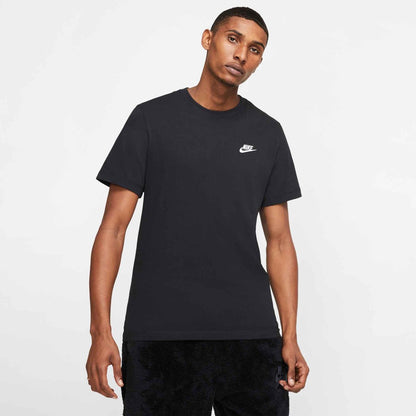 NIKE Herren CLUB TEE