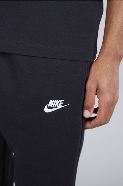 NIKE Herren CLUB TEE