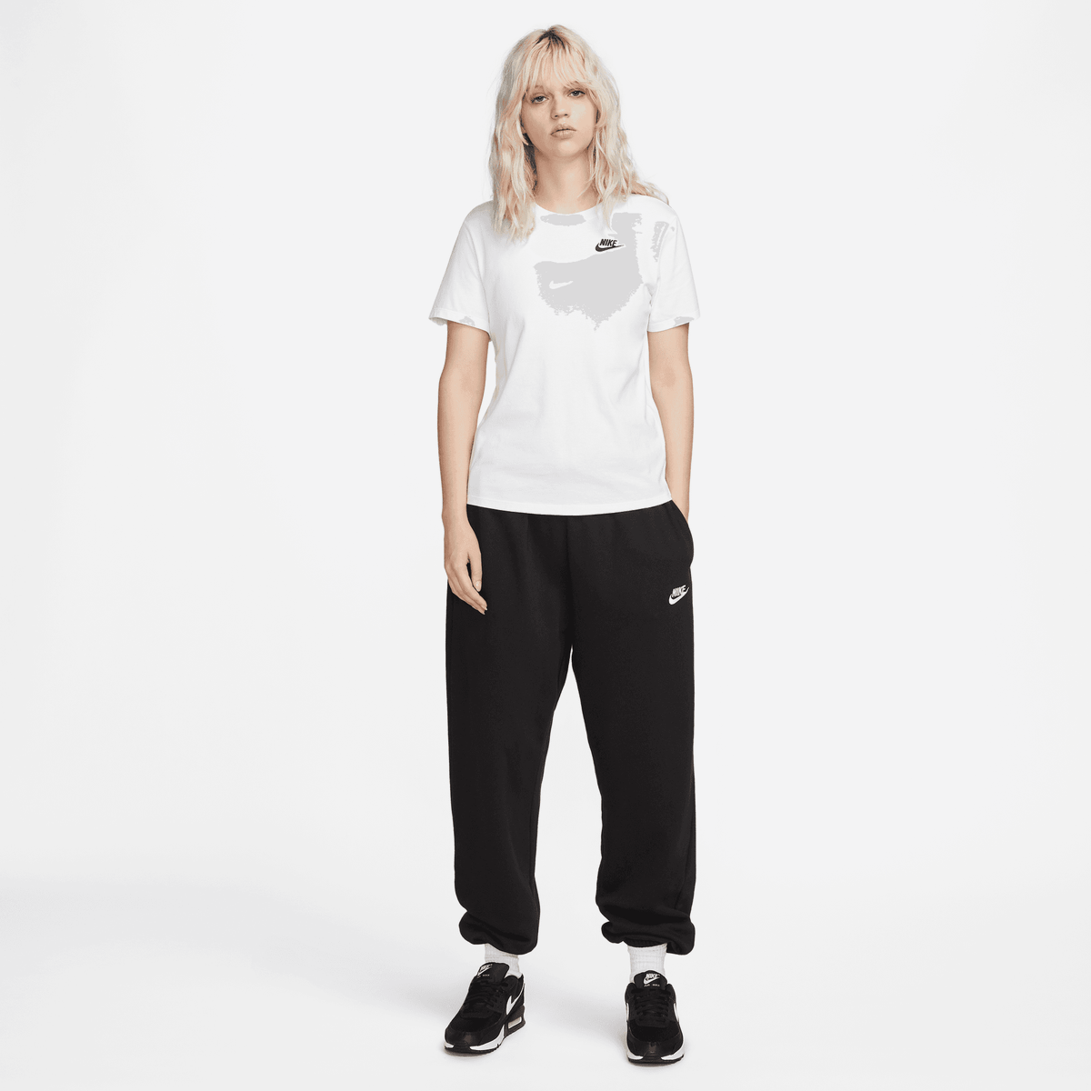 NIKE Damen Shirt W NSW TEE CLUB