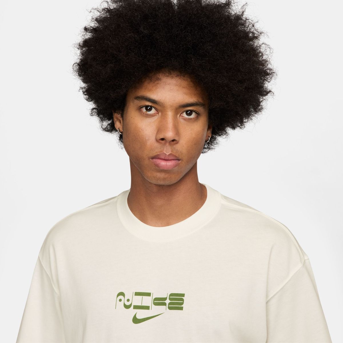 U NSW TEE M90 OC MED GFX BR