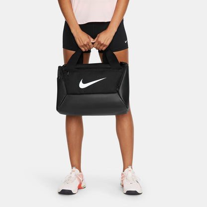 NIKE Tasche NK BRSLA XS DUFF - 9.5 (25L)