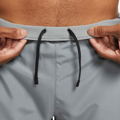 NIKE Herren M NK DF CHALLENGER 5BF SHORT