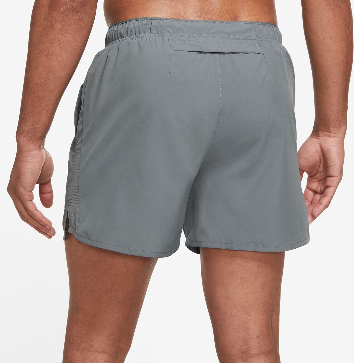 NIKE Herren M NK DF CHALLENGER 5BF SHORT