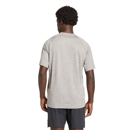 TECH ESSENTIALS WORKOUT T-SHIRT