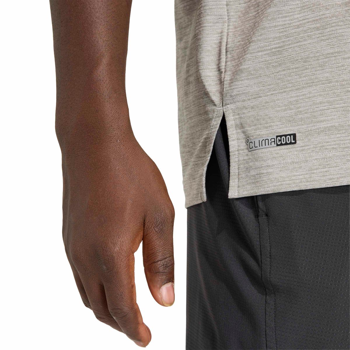 TECH ESSENTIALS WORKOUT T-SHIRT