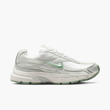 WMNS NIKE INITIATOR