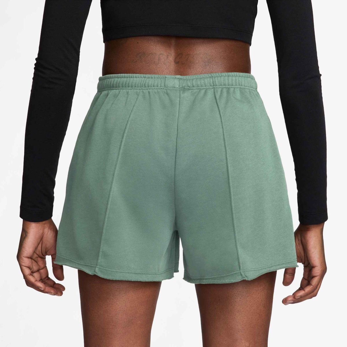 W NSW OFFLN CHLL FT SHORT (Consumer