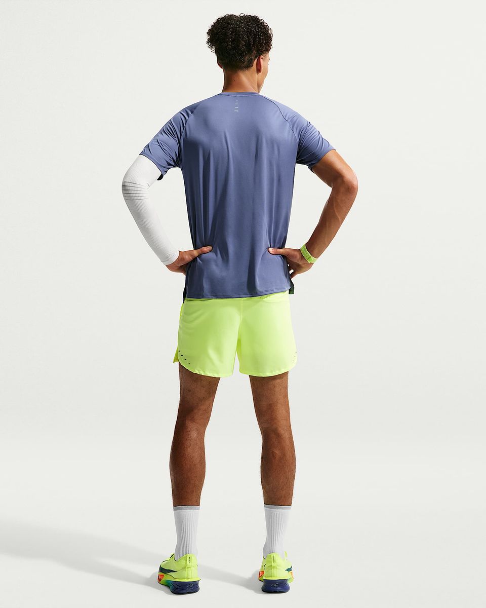 Nike Stride Dri-FIT ADV Kurzarm-Laufoberteil (Herren)