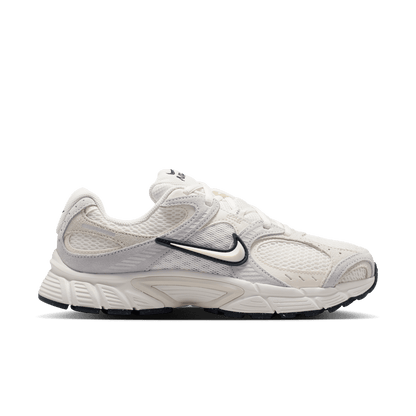 W NIKE V5 RNR SUEDE 2