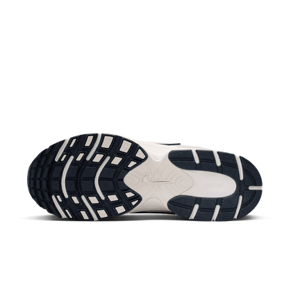 W NIKE V5 RNR SUEDE 2