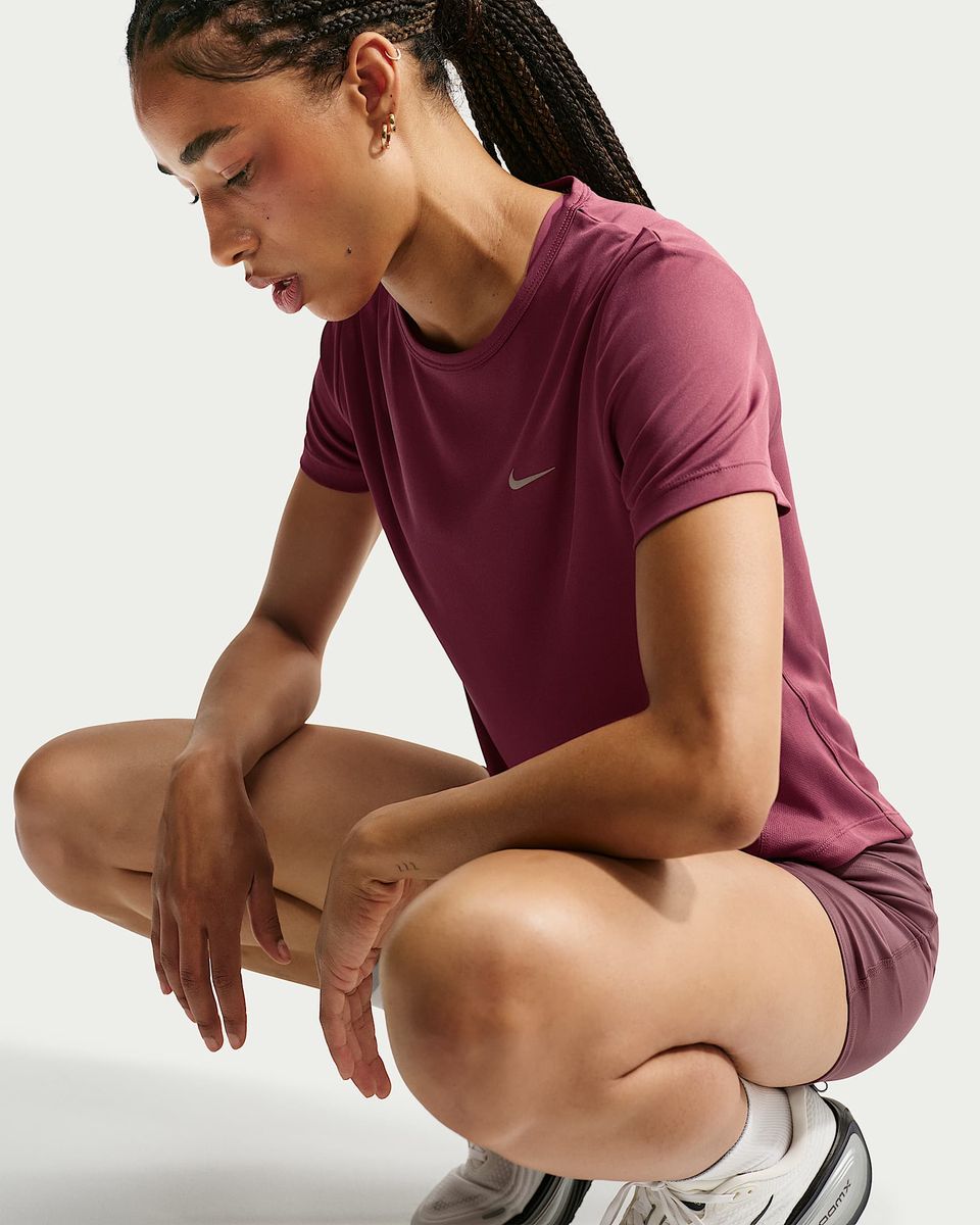 Nike Tempo Nike Dri-FIT Kurzarm-Laufoberteil für Damen