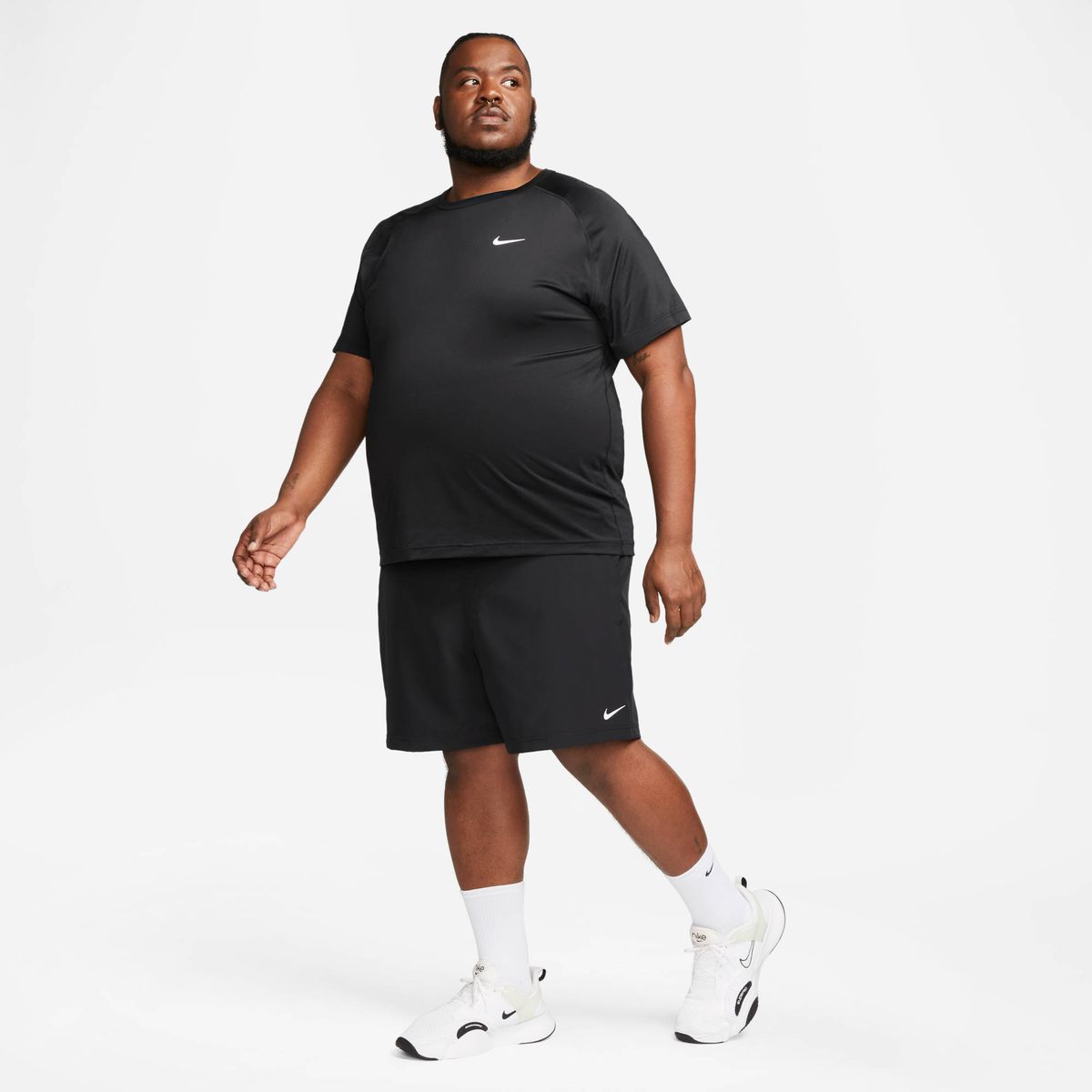 NIKE Herren Shorts M NK DF FORM 7IN UL SHORT
