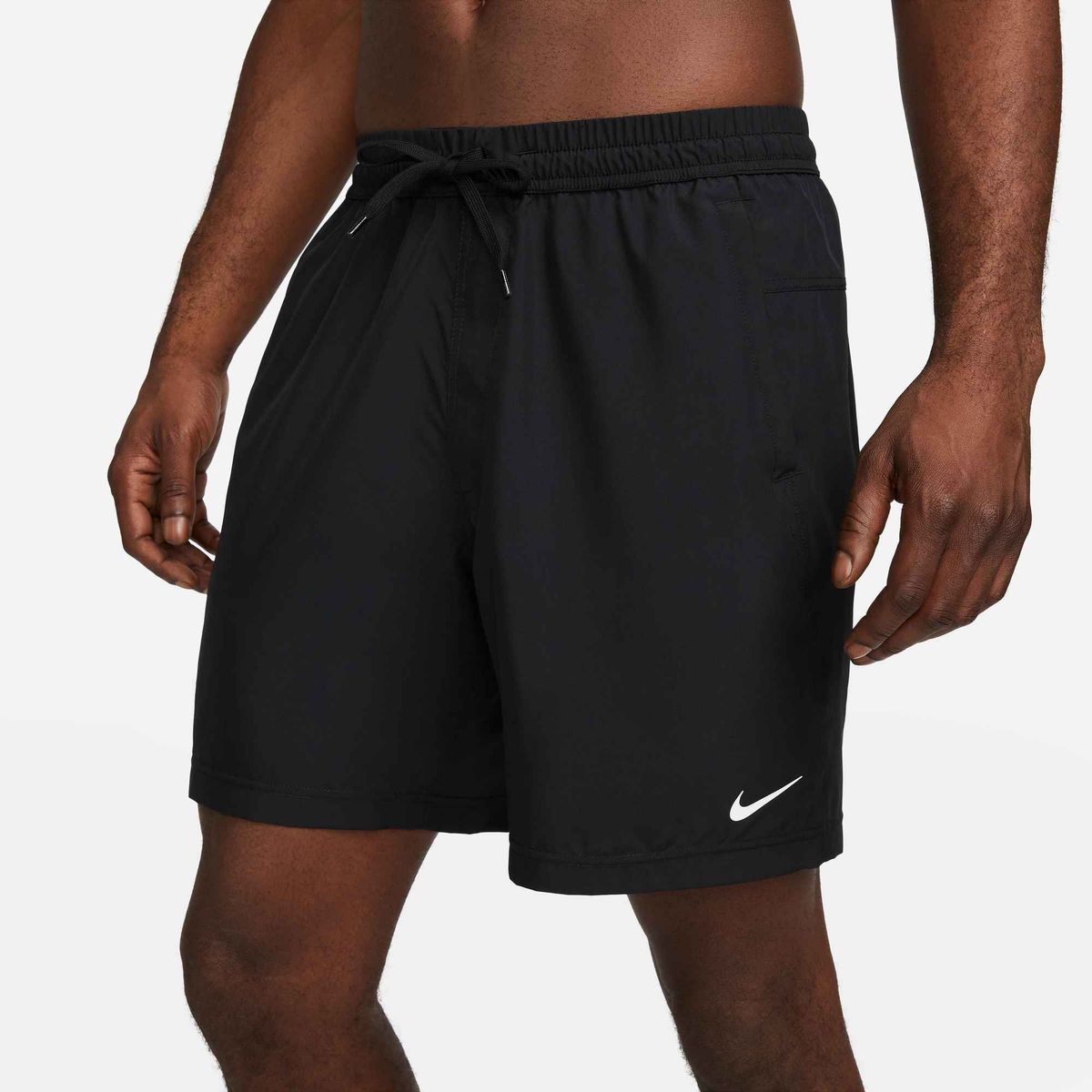 NIKE Herren Shorts M NK DF FORM 7IN UL SHORT