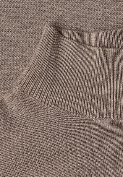 Basic Pullover mit Turtle Neck