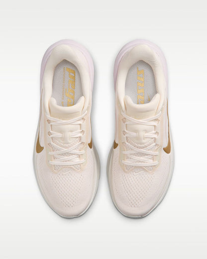 Nike Pegasus 42 Straßenlaufschuh (Damen)