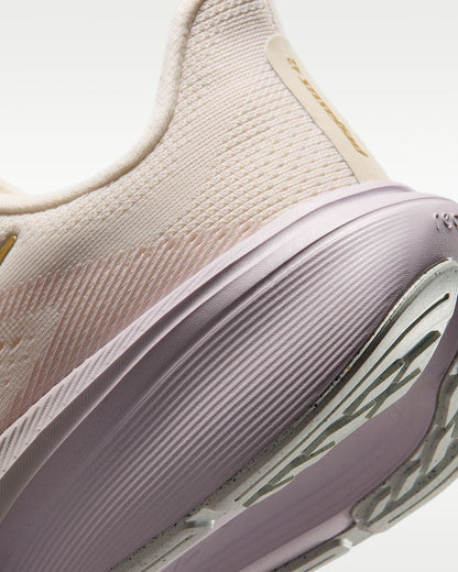 Nike Pegasus 42 Straßenlaufschuh (Damen)