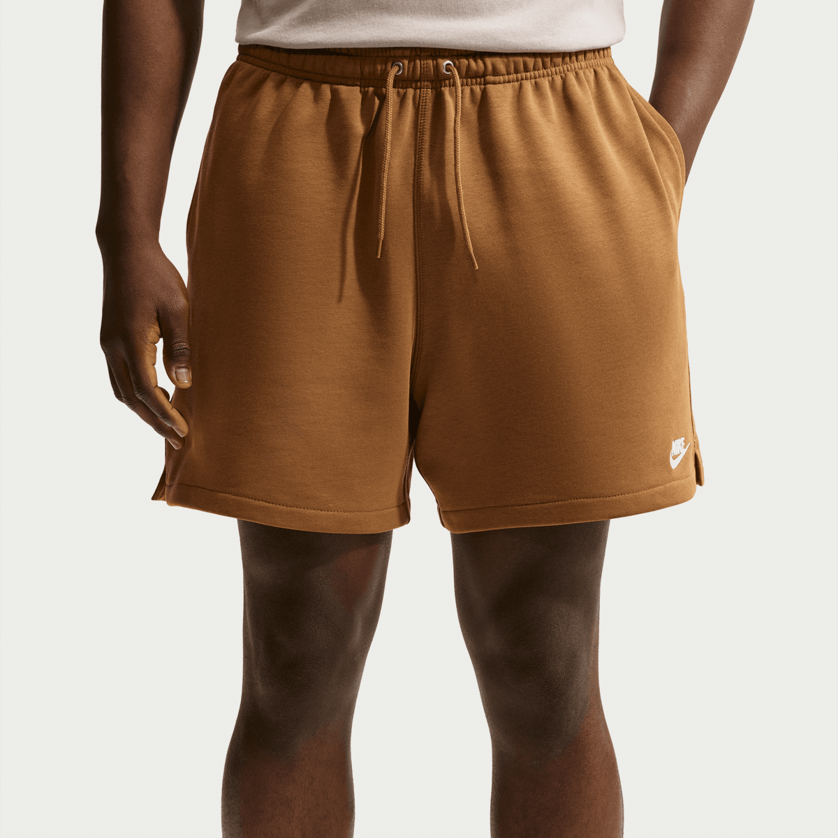 M NK CLUB FLOW FT SHORT