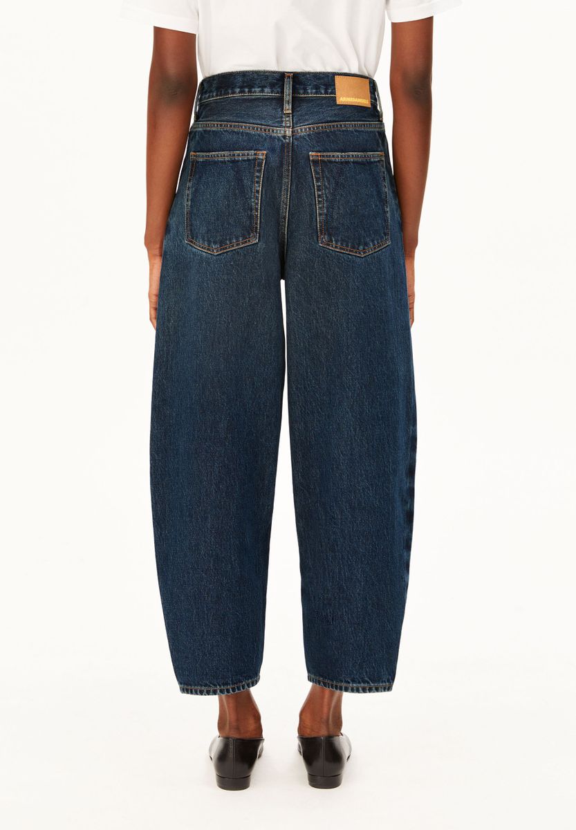 BAARLY HIGH PANEL BARREL JEAN