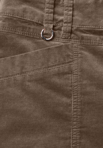 Barrel Leg Hose aus Cord im Casual Fit