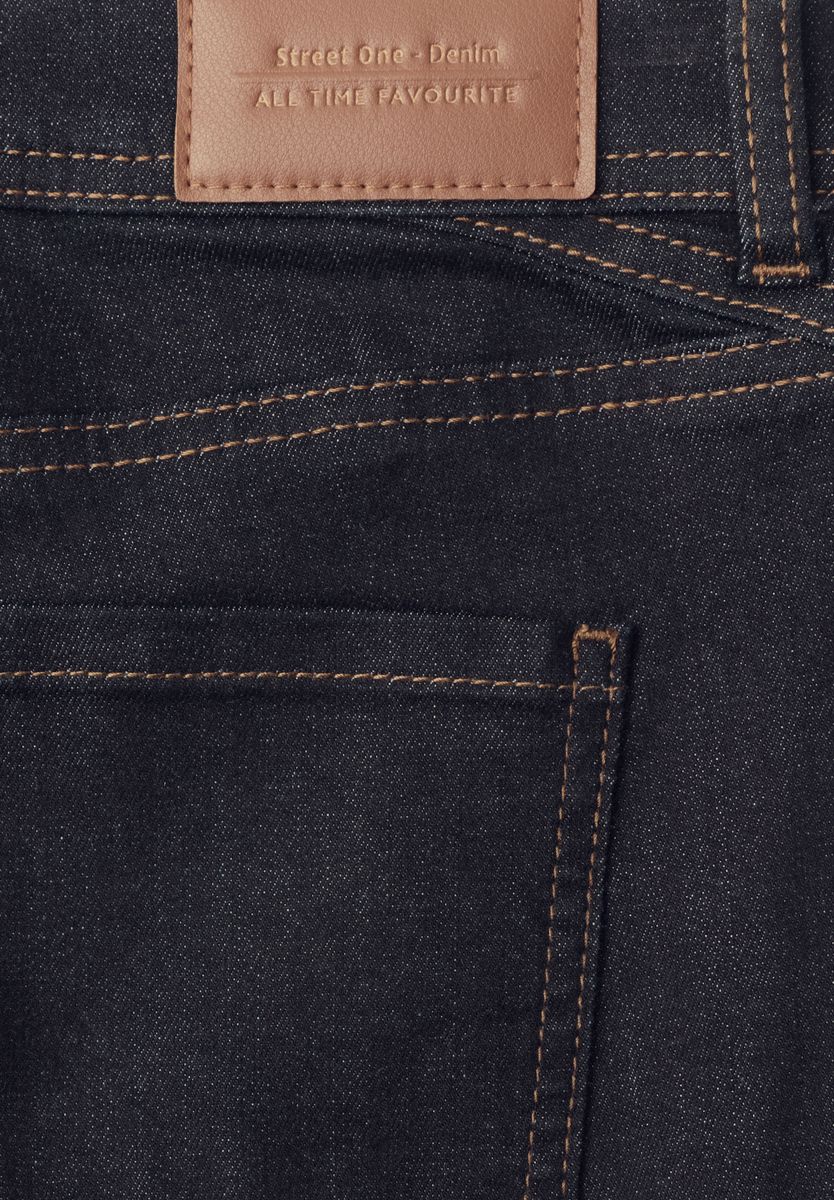 Mid Waist Slim Leg Jeans im Casual Fit