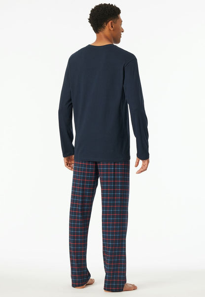 Schlafanzug lang