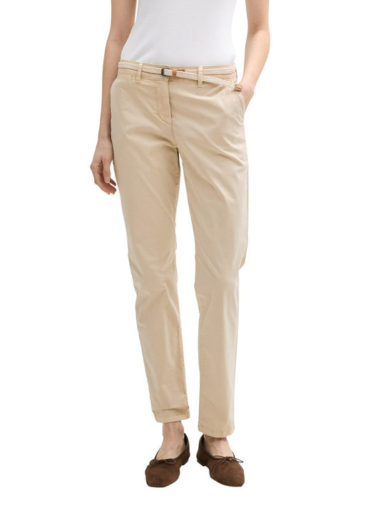 Slim Chino Hose mit Gürtel