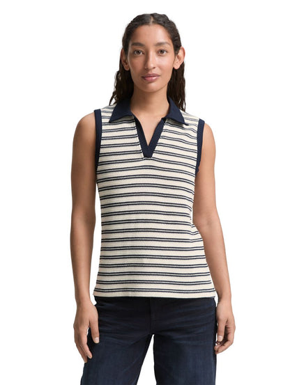 Stricktop mit Polokragen