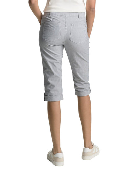 Tapered Relaxed Capri Hose