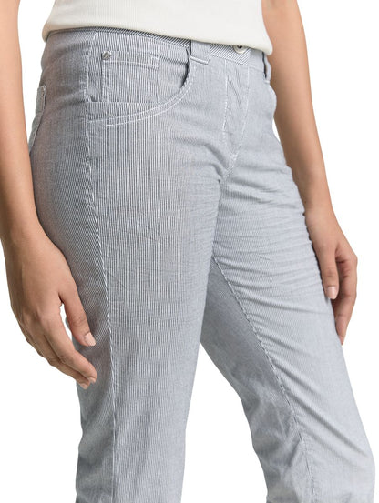 Tapered Relaxed Capri Hose