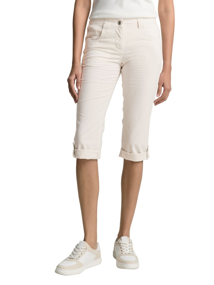 Tapered Relaxed Capri Hose