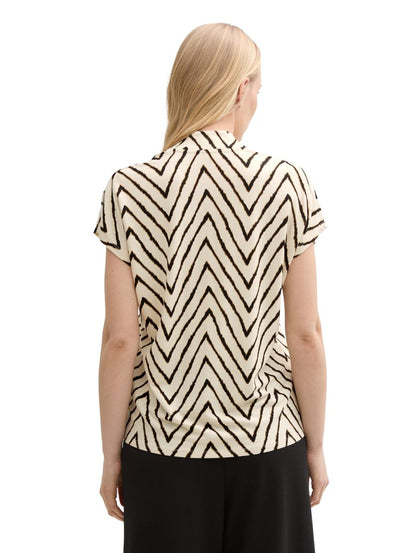 T-Shirt mit V-Ausschnitt