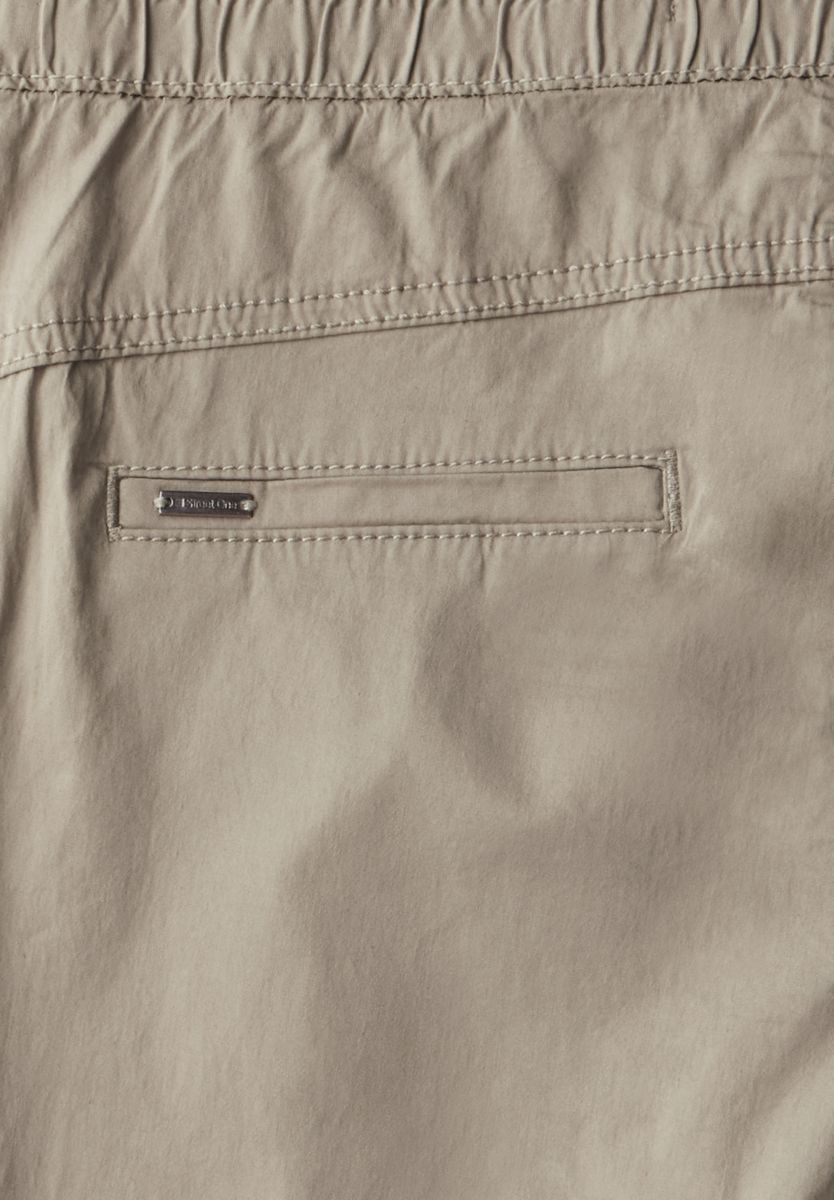 Hose im Cargo Look