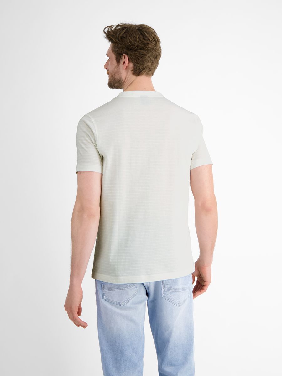 V-NECK