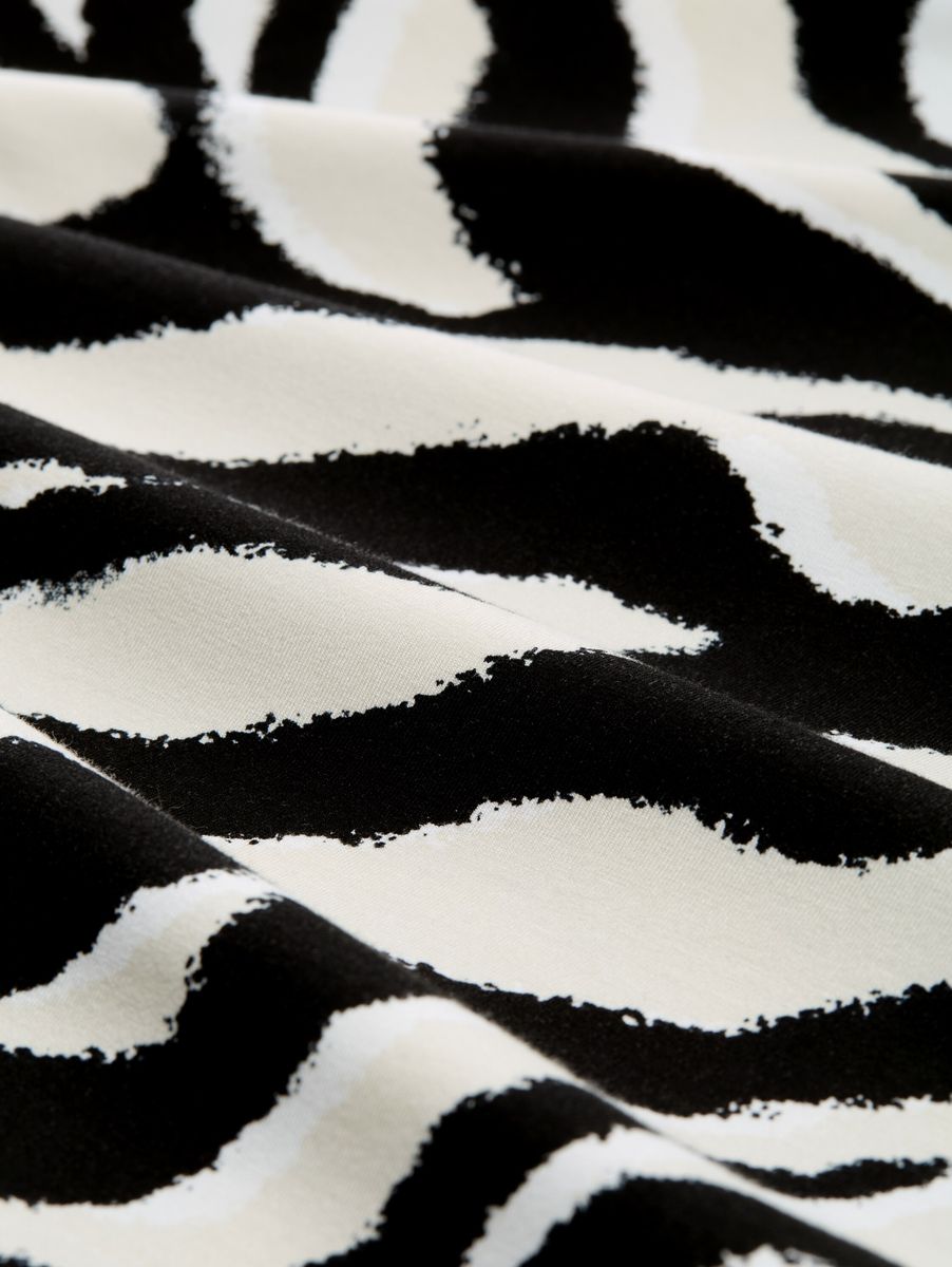 Jersey Kleid mit Rückendetail