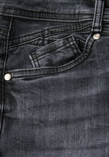 Casual Fit Jeans